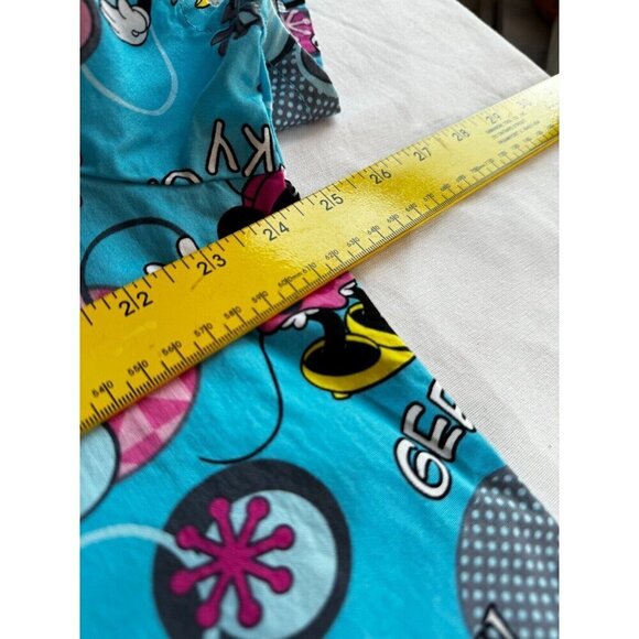 Disney - Minnie Mouse Girl Power Scrub Top - XL - Picture 6 of 8